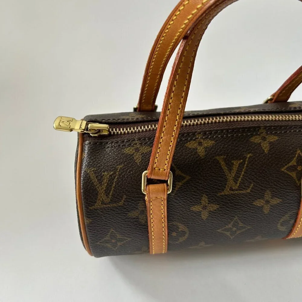 VINTAGE LOUIS VUITTON MONOGRAM PAPILLON 19